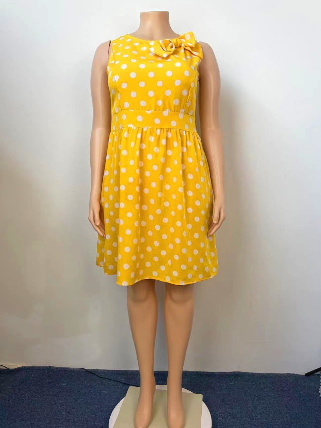 Plus retro polka dot bow dress