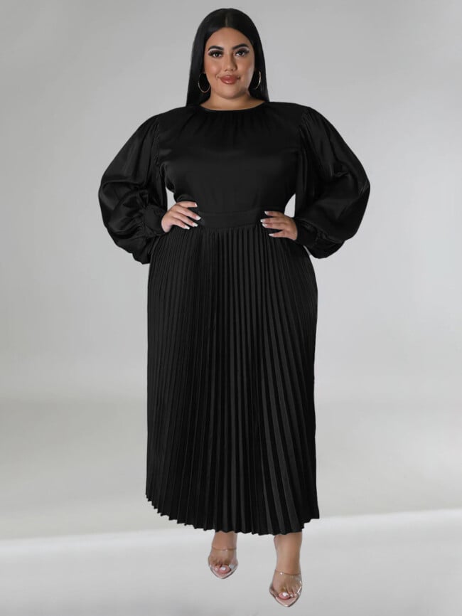 Plus Solid Color Pleated Long Sleeve Dress